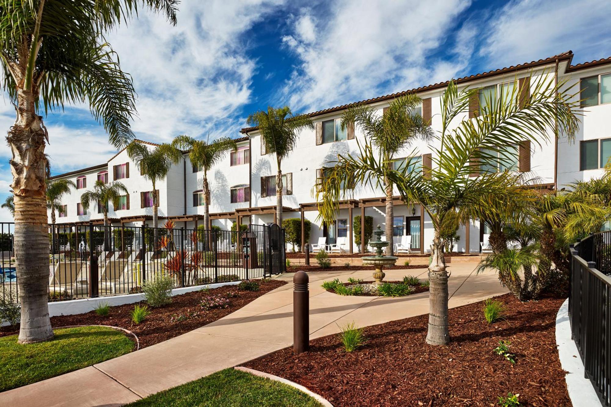 Hilton Garden Inn San Luis Obispo/Пізмо-Біч Екстер'єр фото